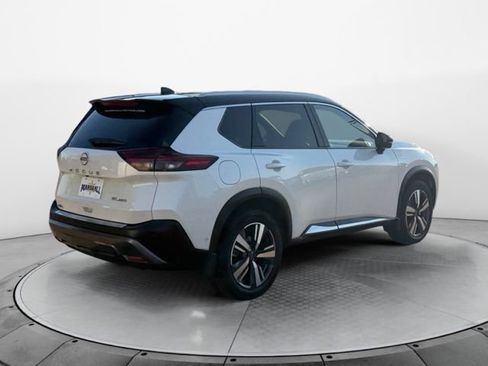 Used 2023 Nissan Rogue SL w/ SL Premium Package AWD/4WD image 3