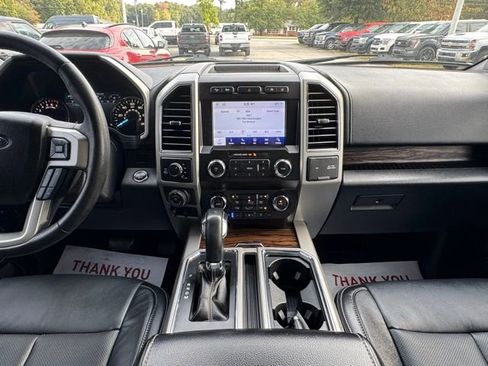 Used 2020 Ford F150 Lariat image 19