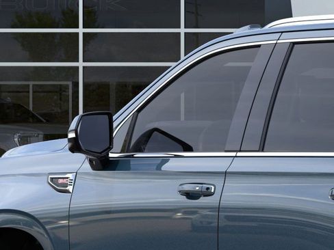 New 2026 GMC Yukon Elevation image 12