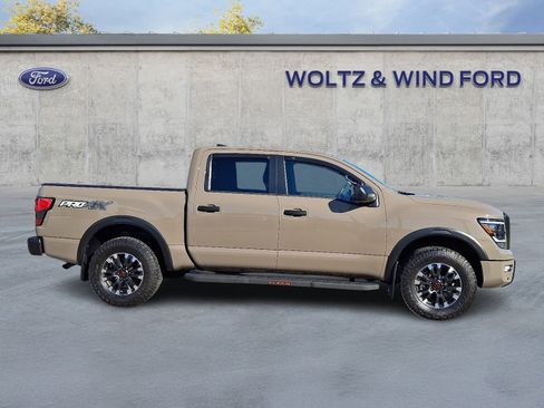 Used 2023 Nissan Titan PRO-4X w/ Pro-4x Utility Package image 7