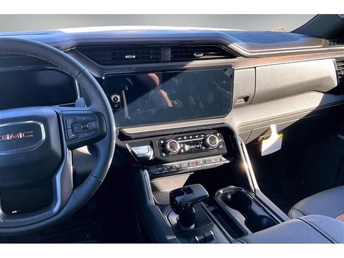 New 2026 GMC Sierra 1500 AT4 image 6