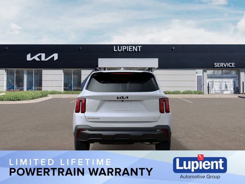 New 2026 Kia Sorento X-Line EX image 8