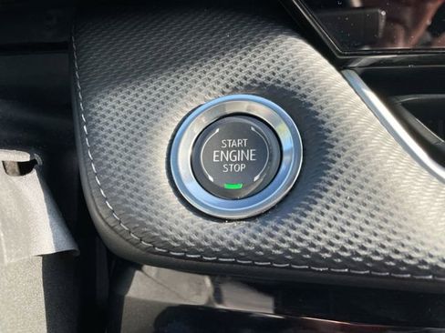 Used 2026 Chevrolet Equinox LT w/ Convenience Package II image 25