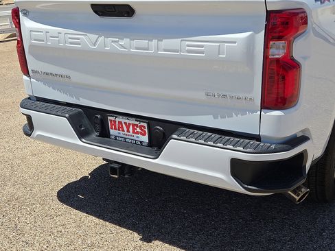 Used 2024 Chevrolet Silverado 1500 Custom AWD/4WD image 8