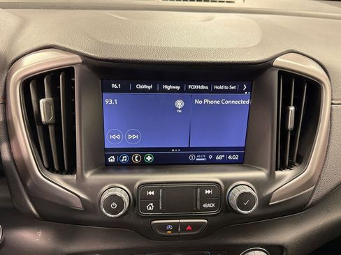 Used 2023 GMC Terrain AT4 AWD/4WD image 23