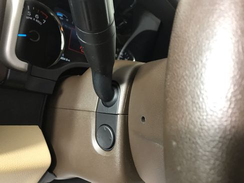 Used 2020 Ford F150 Lariat w/ Equipment Group 502A Luxury image 36