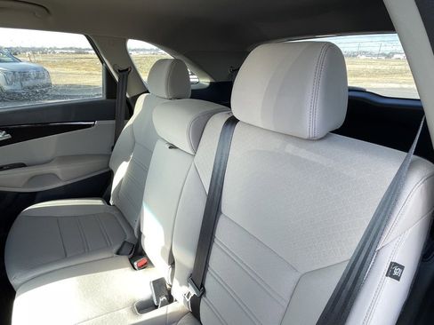 Certified 2020 Kia Sorento LX w/ LX I4 Convenience Package image 10