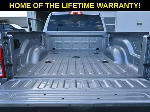 Used 2022 RAM 2500 Big Horn AWD/4WD image 23