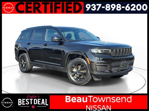 Used 2024 Jeep Grand Cherokee L Laredo image 1