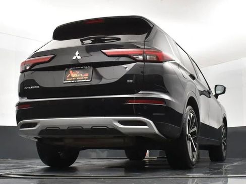 Used 2024 Mitsubishi Outlander Ralliart image 13