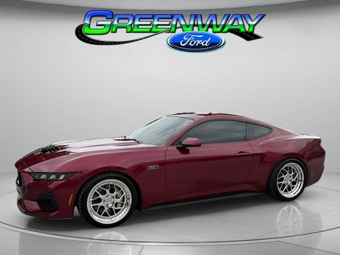 Used 2025 Ford Mustang GT Premium RWD image 1