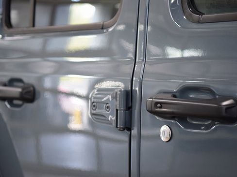 Used 2024 Jeep Wrangler Unlimited Rubicon 392 image 23