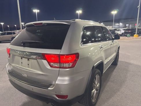 Used 2011 Jeep Grand Cherokee 70th Anniversary image 5