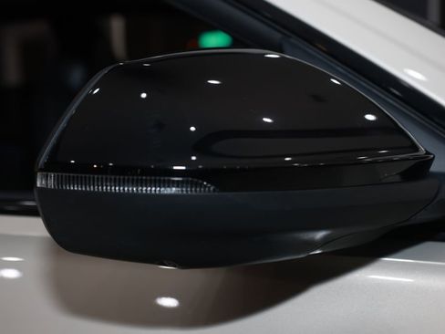 Used 2021 Audi SQ8 Premium Plus w/ SQ8 Black Optic Package image 37