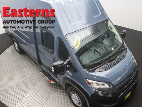 Used 2024 RAM ProMaster 3500 image 3