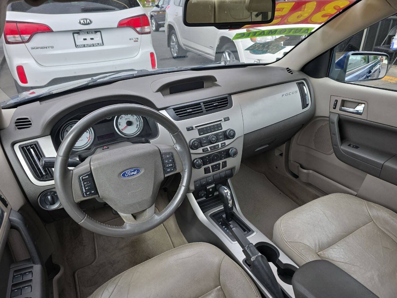Used 2008 Ford Focus SES FWD image 10