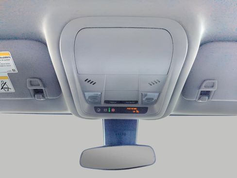 Used 2024 Chevrolet Equinox LS FWD image 47