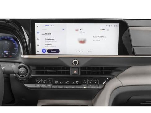 Used 2025 Toyota Crown Limited w/ Advanced Technology Package image 10