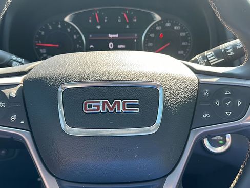Used 2024 GMC Terrain AT4 image 24