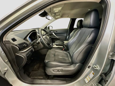 Used 2024 Mitsubishi Eclipse Cross SE AWD/4WD image 13