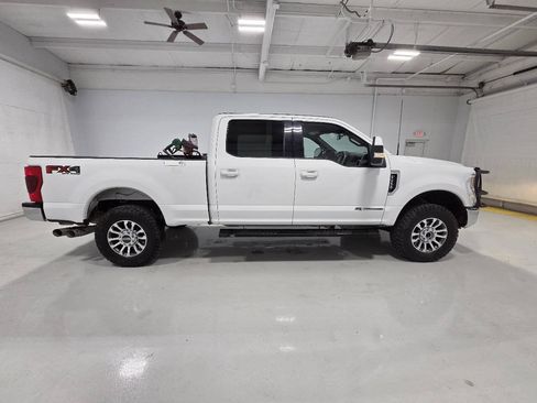 Used 2022 Ford F250 Lariat w/ Lariat Value Package AWD/4WD image 9