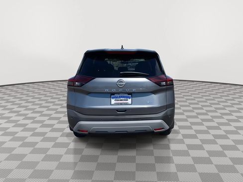 Used 2023 Nissan Rogue S AWD/4WD image 6