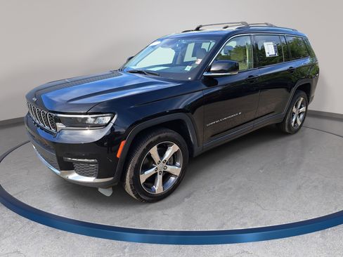 Used 2021 Jeep Grand Cherokee L Limited image 1