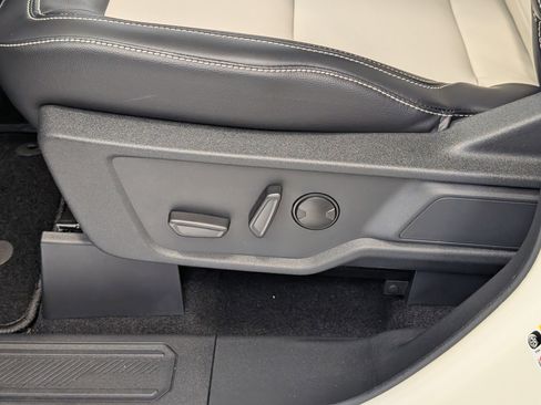 New 2026 Ford Bronco Outer Banks image 14