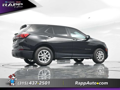 Used 2023 Chevrolet Equinox LS AWD/4WD image 26