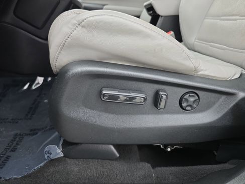 Used 2017 Honda CR-V EX-L image 29