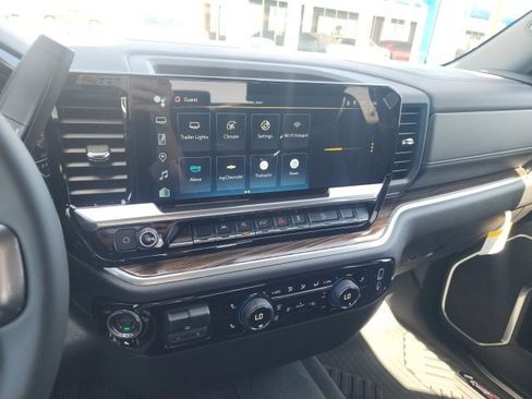 New 2025 Chevrolet Silverado 1500 RST w/ Z71 Off-Road Package image 31