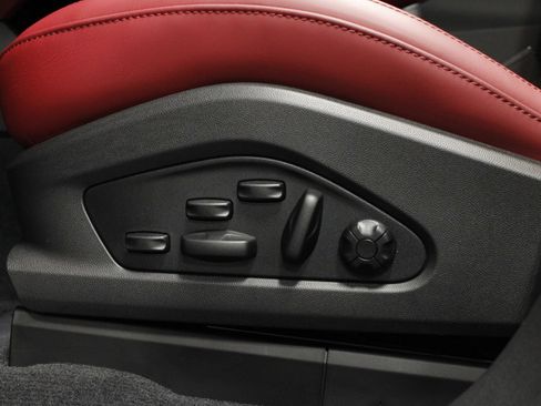 New 2026 Porsche Macan GTS Electric AWD/4WD image 29