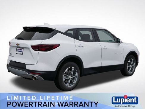 Used 2025 Chevrolet Blazer LT AWD/4WD image 4