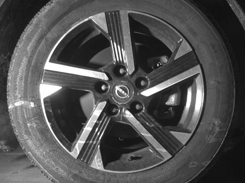 Used 2025 Nissan Sentra SV image 13