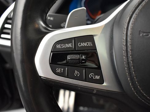 Used 2021 BMW X5 xDrive40i w/ M Sport Package AWD/4WD image 6