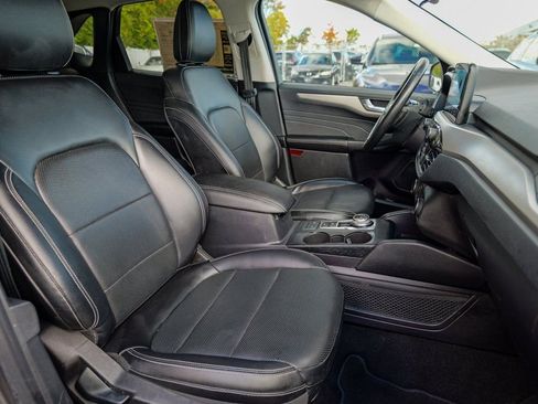 Used 2022 Ford Escape SEL w/ Technology Package image 35