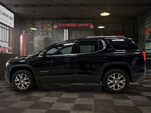 Certified 2021 GMC Acadia SLT w/ Technology Package image 6