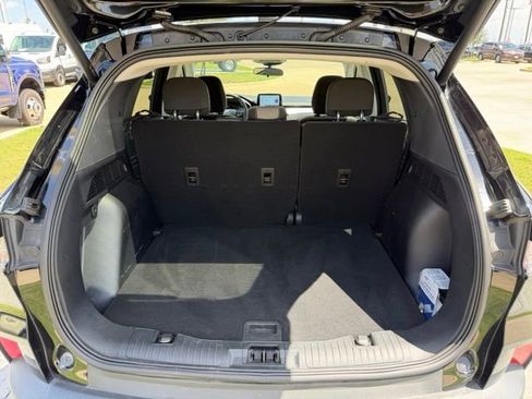 Used 2022 Ford Escape SE w/ SE Sport Appearance Package FWD image 7
