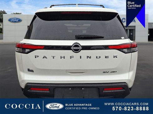 Used 2022 Nissan Pathfinder SV w/ Cargo Package image 5