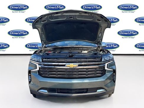 Used 2023 Chevrolet Suburban Premier image 33