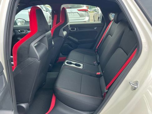 Used 2025 Honda Civic Type R image 22