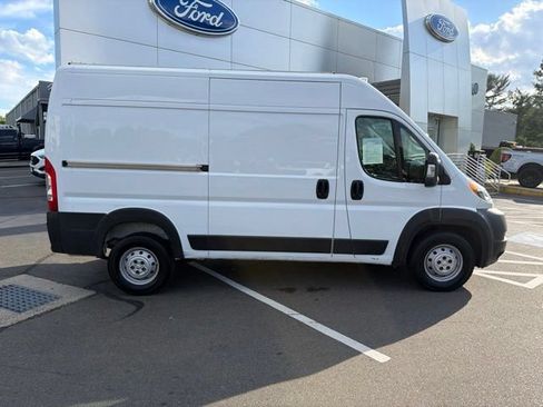 Used 2019 RAM ProMaster 2500 FWD image 8