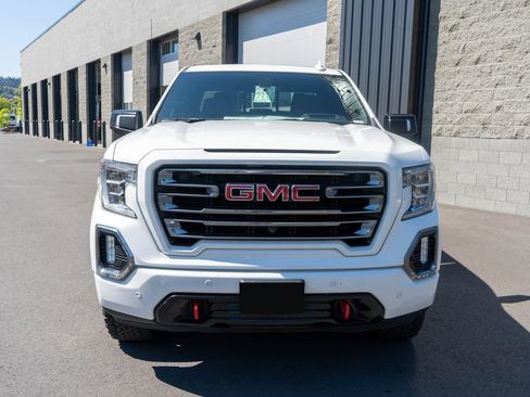 Used 2020 GMC Sierra 1500 AT4 w/ AT4 Premium Package AWD/4WD image 2