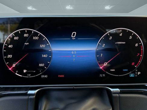 New 2026 Mercedes-Benz S 580 4MATIC Sedan image 16