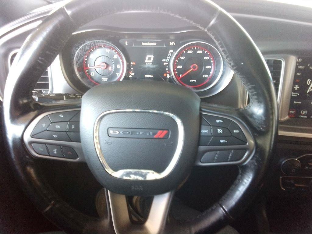 Used 2022 Dodge Charger SXT w/ Plus Group RWD image 7