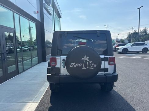 Used 2011 Jeep Wrangler Sport image 4