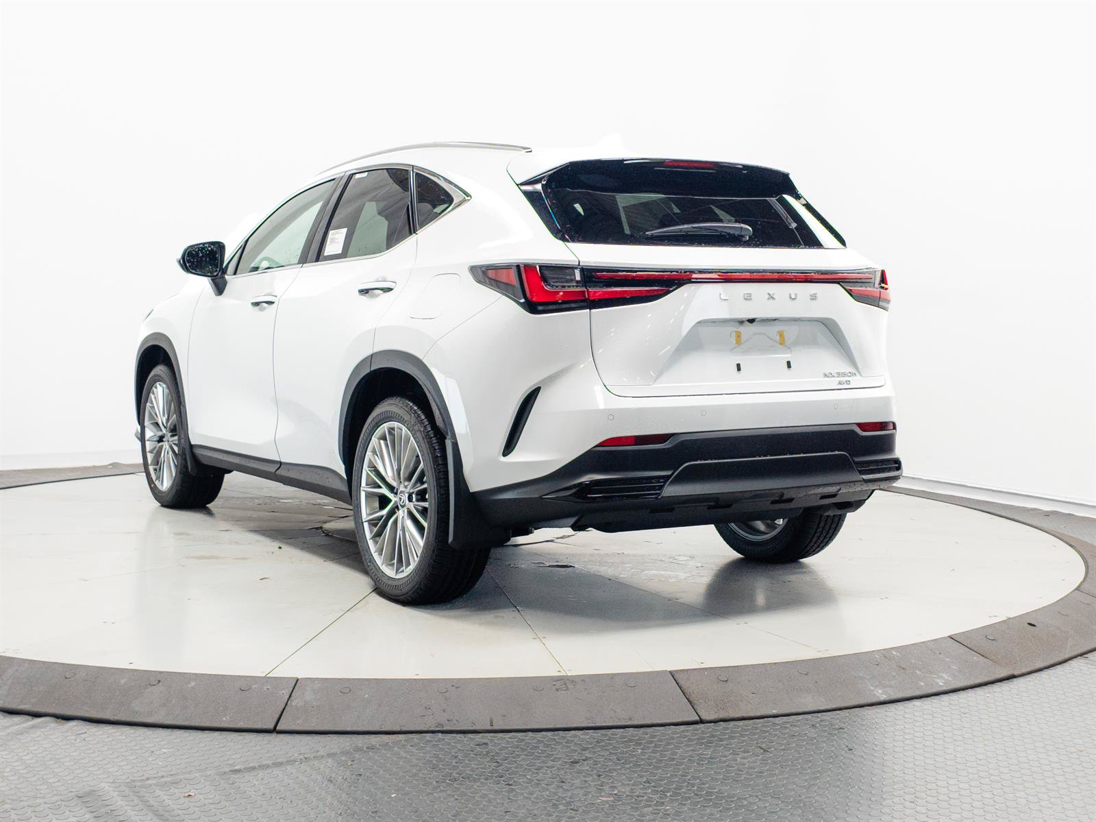 New 2026 Lexus NX 350h AWD w/ Accessory Package (2T) image 9