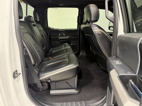 Used 2021 Ford F350 Platinum w/ Tremor Off-Road Package image 34