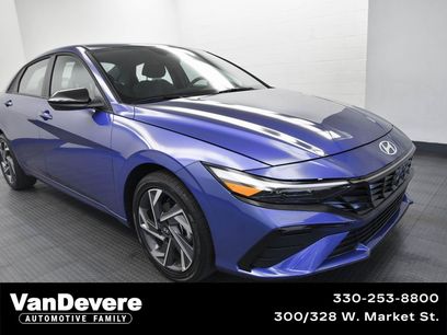 Used 2025 Hyundai Elantra SEL