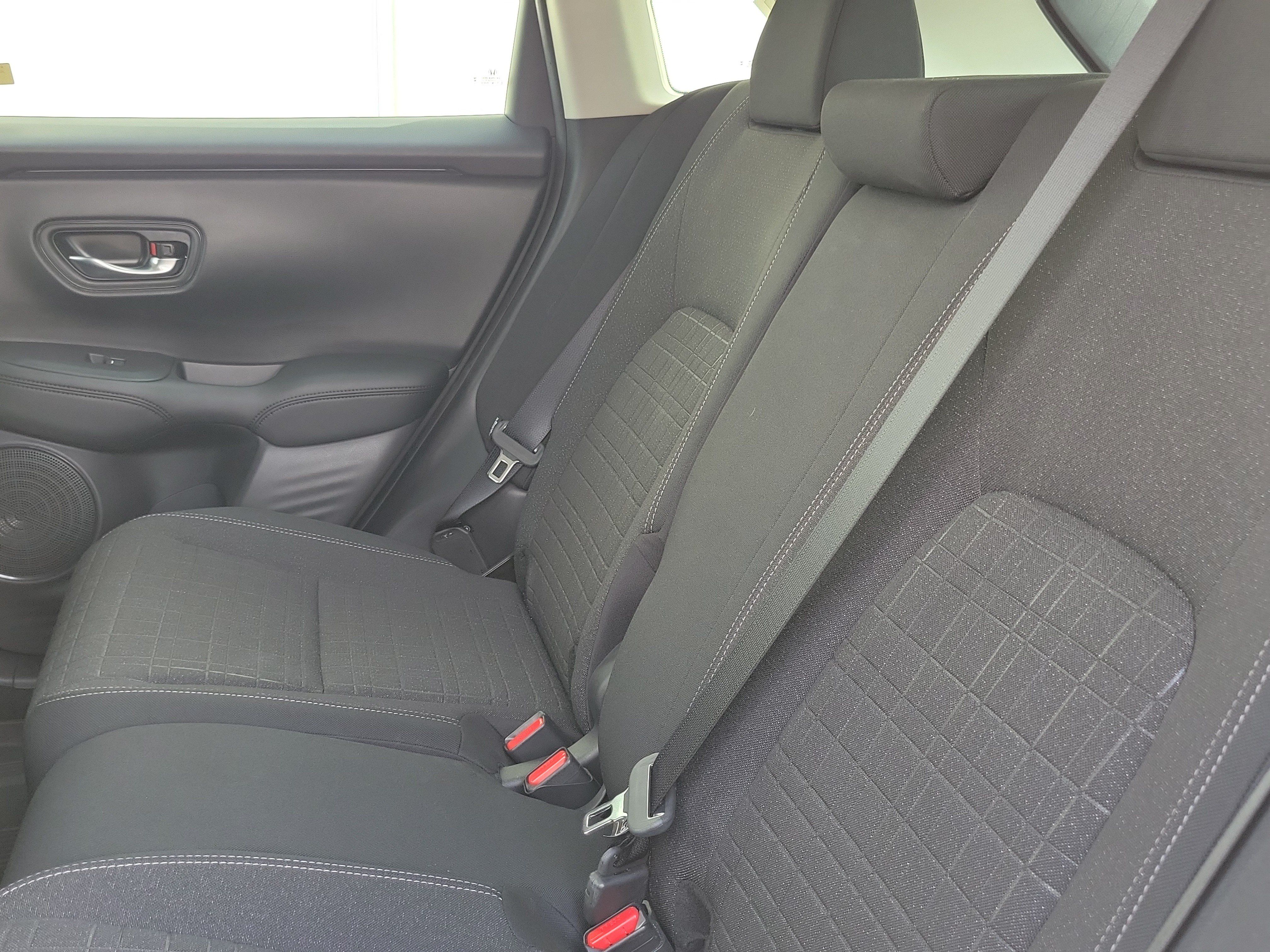 Used 2024 Honda HR-V LX image 15